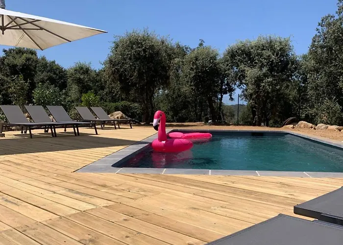 Residence 3 Etoiles Pietra Gemina - Appartements De Vacances, Au Calme, Avec Piscine